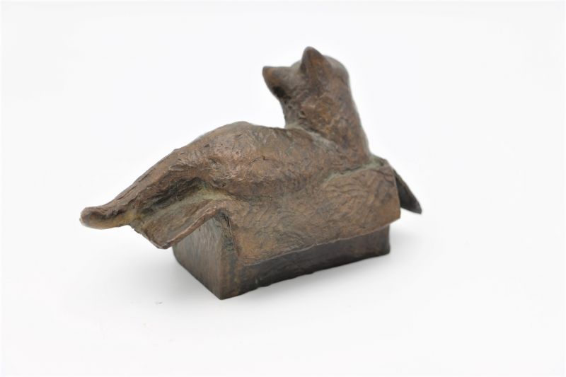 loek bos kat in doos  brons x12x6 cm. 270 00  2  1367