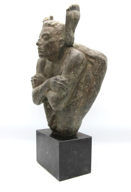 AMIRAN DJANASHVILI Yoga  brons x24x16 cm.    brons  E. 2900 00  2 3426