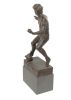 LOEK BOS  Aan de bal  ontwerp Aad Mansfeld monument  Den Haag  brons x20x25 cm. 2100 00  4 3551