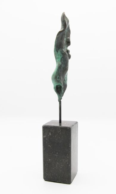 EPPE DE HAAN  Engel  brons  29x5x5 cm..100 00  6 4277