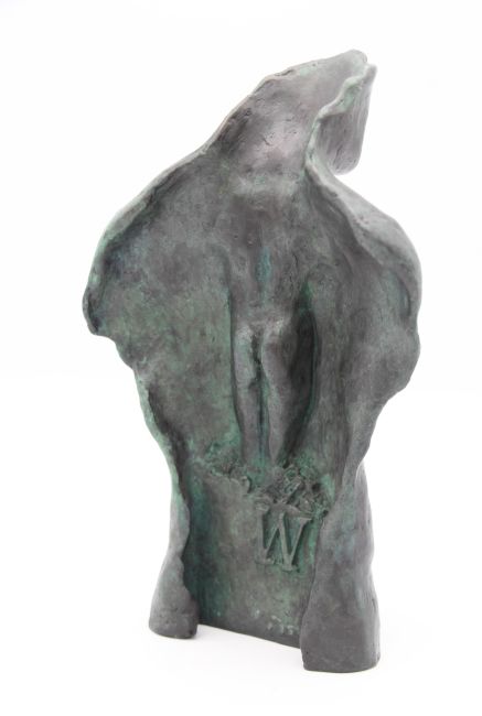 EPPE DE HAAN  Fragment W  brons x13x8 cm. 1.950 00  4 4299