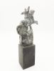 MARINA VAN DER KOOI  Ruiter geslaagd  brons x3x7 cm.  350 00  4 4675