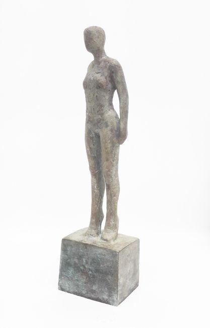 GERRY VAN DER VELDEN   Op de tenen  brons x10x10 cm. 900 00  1 4753
